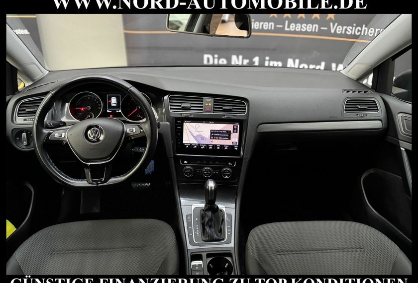 Volkswagen Golf Golf e-Golf Automatik Navi/LED/PDC/CCS