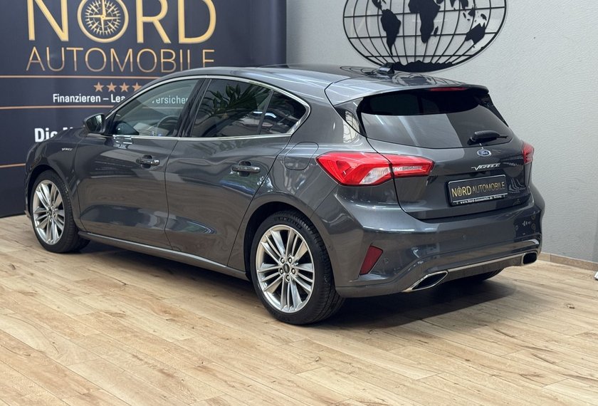 Ford Focus Focus Lim VIGNALE 1.5 EB *AHK*PANO*SCHÖN VOLL*