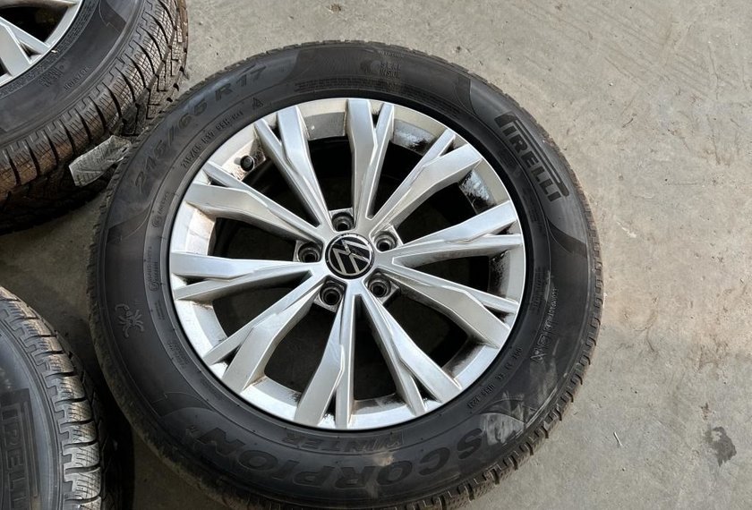 Volkswagen Tiguan Tiguan Elegance 2.0 TDI DSG AHK/Virt.Cockpit/18/