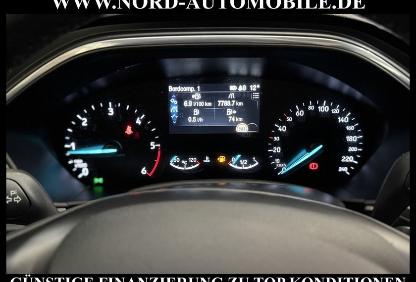 Ford Focus Focus Turnier 2.0 EB Titanium *AHK*ACC*Pano*B&amp;O*