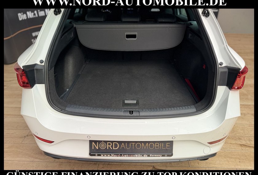 Cupra Leon Leon SP VZ 2.0 TSI DSG AHK/Navi/LED/19