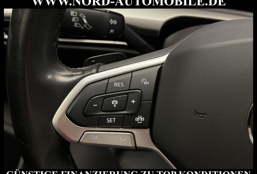Volkswagen Golf Golf Variant Life 2.0 TDI DSG Navi/LED/ACC/PDC