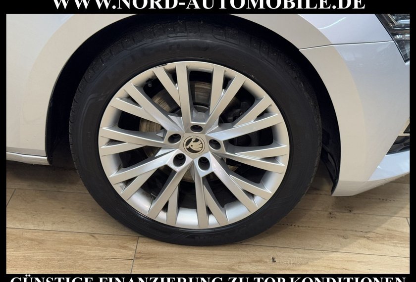 Skoda Superb Superb Combi Style 2.0 TDI DSG Virt.Cockp*LED*18