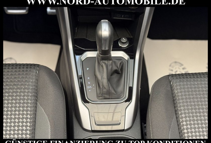 Volkswagen T-Roc T-Roc Cabriolet Active 1.5 TSI DSG Kamera/StHz/