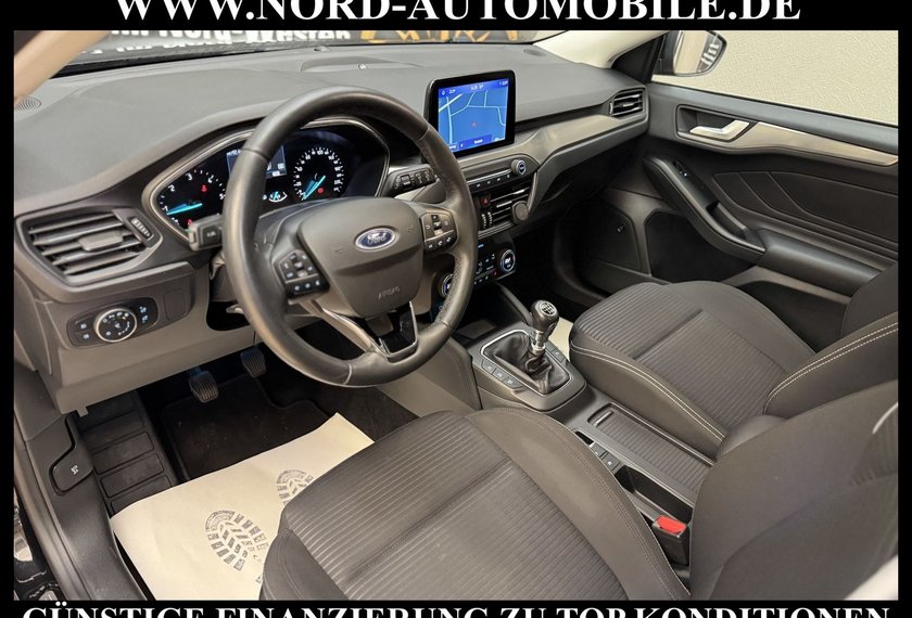 Ford Focus Focus Turnier 1.5 EcoBlue Titanium *LED*AHK*ACC*