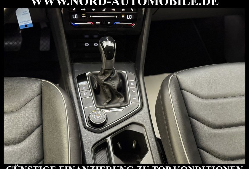 Volkswagen Tiguan Tiguan Life 4MOT 2.0 TSI DSG SIDE&amp;LANE/Leder/18