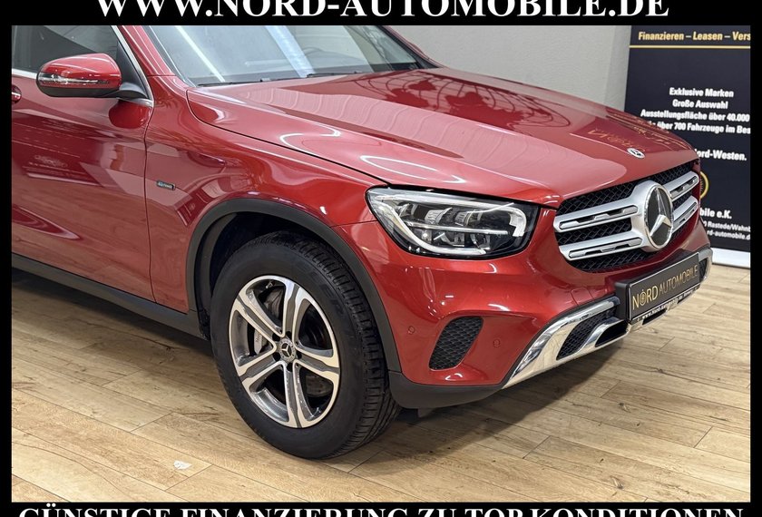 Mercedes-Benz GLC 300 GLC 300 e 4M Exclusive *LED*AHK*Pano*HUD*Kamera*