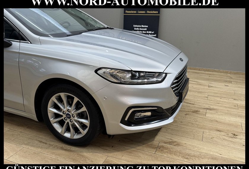 Ford Mondeo Mondeo Turnier 2.0 EB Titanium *AHK*ACC*PANO*LED