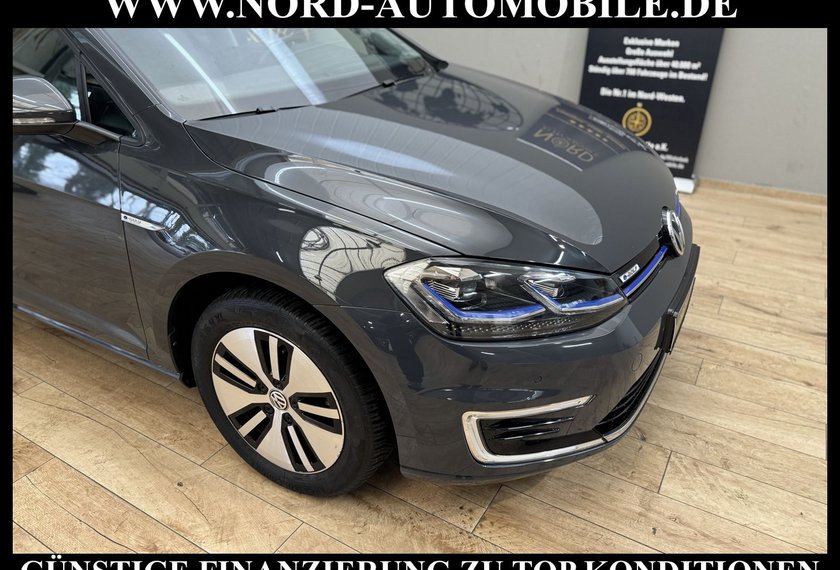 Volkswagen Golf Golf e-Golf Automatik Navi/LED/PDC/CCS