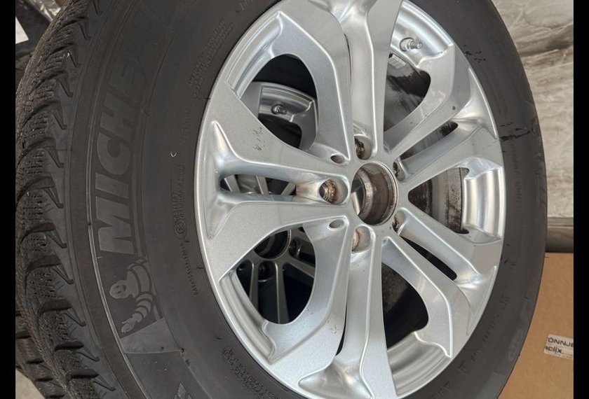 Mercedes-Benz GLC 220 GLC 220 d 4Matic *Distro*AHK*Kamera*EasyPack*LED