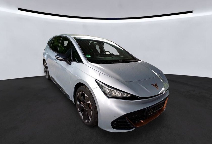 Cupra Born Born 170KW SHZ/LM19/Kamera/ACC/Navi/