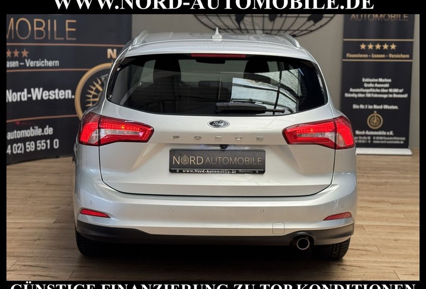 Ford Focus Focus Turnier 1.0 EcoBoost *LED*Navi*Kamera*SHZ*