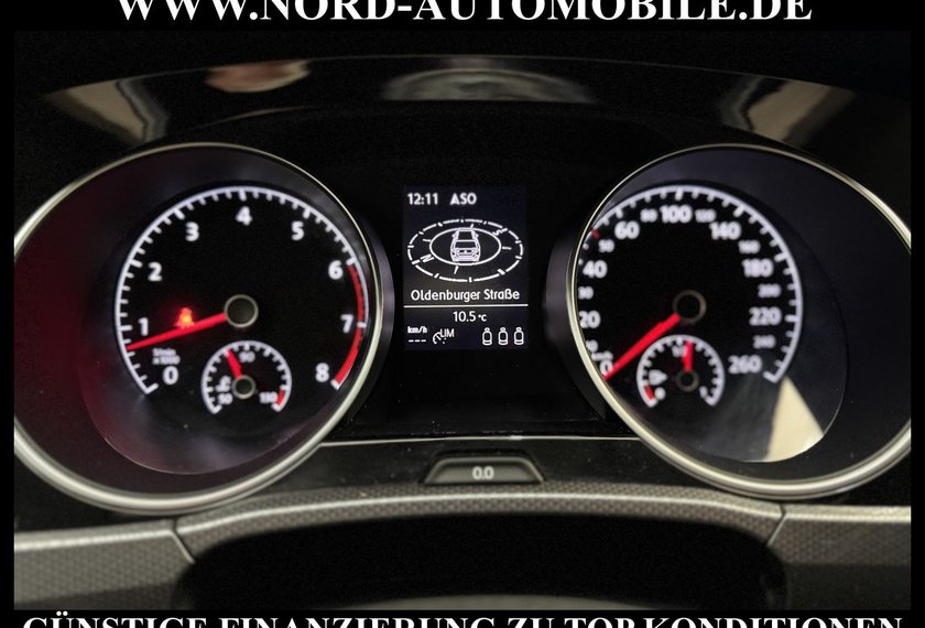 Volkswagen Touran Touran ACTIVE 1.5 TSI Navi/PDC/SHZ/16/App Connec