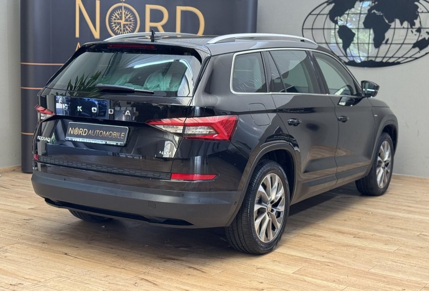 Skoda Kodiaq Kodiaq 2.0 TSI Clever 4x4 *AHK*VIRTUAL*360°*STHZ