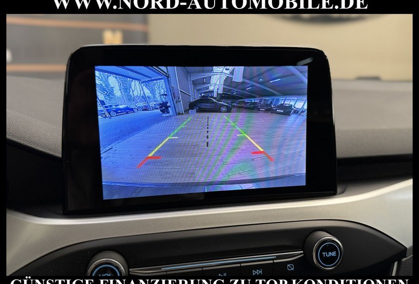 Ford Focus Focus Turnier 2.0 EcoBlue *LED*AHK*KAM*MEGA-KM*