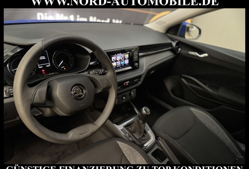 Skoda Fabia Fabia Active 1.0 MPI LED/Klima/PDC/Spurhalte