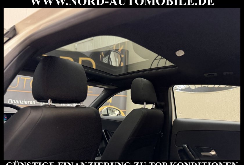 Mercedes-Benz A 180 A 180d Panorama/Navi/Tempomat