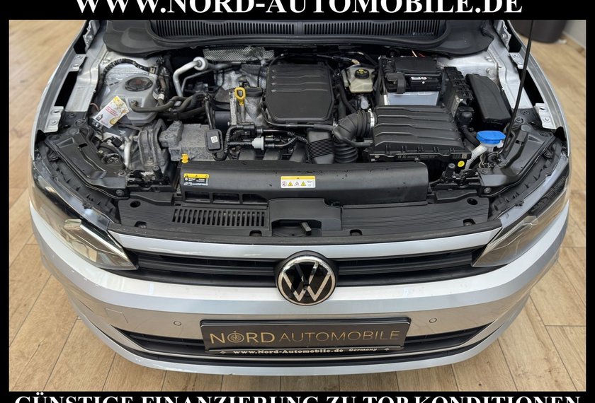 Volkswagen Polo Polo VI 1.0 MPI Navigation/Klima/PDC/Tempomat