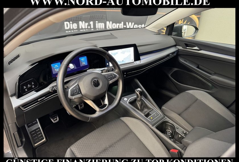 Volkswagen Golf Golf VIII Lim.1.5 TSI Active Matrix/StHz/Navi/