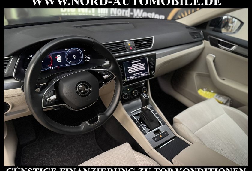 Skoda Superb Superb Combi 2.0 TDI Style DSG Kamera/Navi/LED