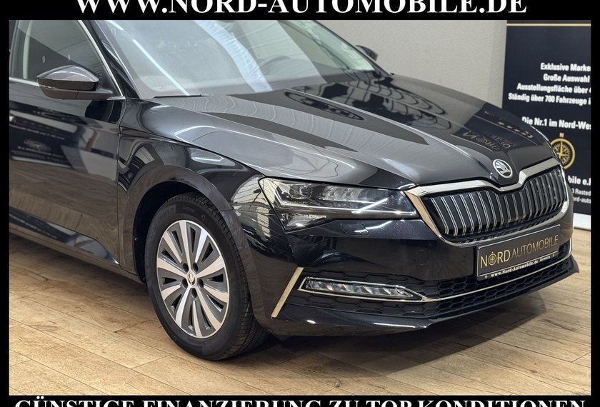 Skoda Superb Superb iV Combi Style 1.4 TSI DSG Leder/AHK/Navi