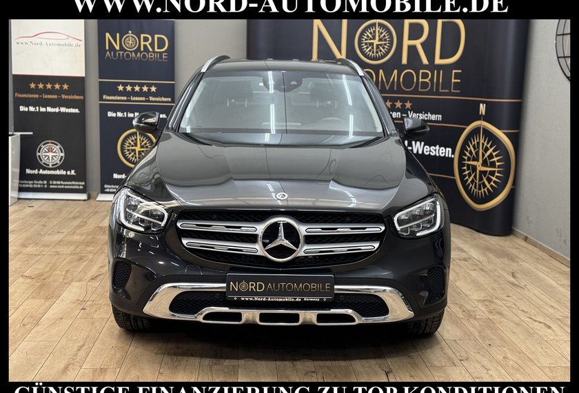 Mercedes-Benz GLC 220 GLC 220 d 4Matic *Distro+*AHK*Kamera*LED*MBUX+*