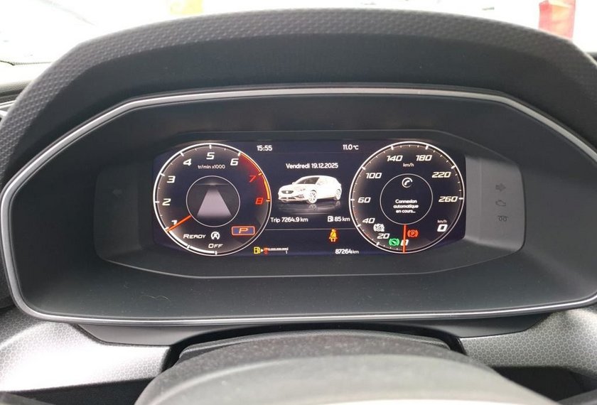 Seat Leon Leon 1.0 eTSI DSG Style *LED*Navi*Kamera*Virtual