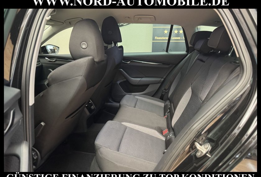 Skoda Octavia Octavia iV Combi Ambition 1.4TSI DSG Navi/LED/18