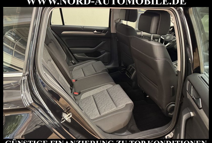 Volkswagen Passat Variant Passat Variant  2.0 TDI DSG R-Line Kamera/Navi/