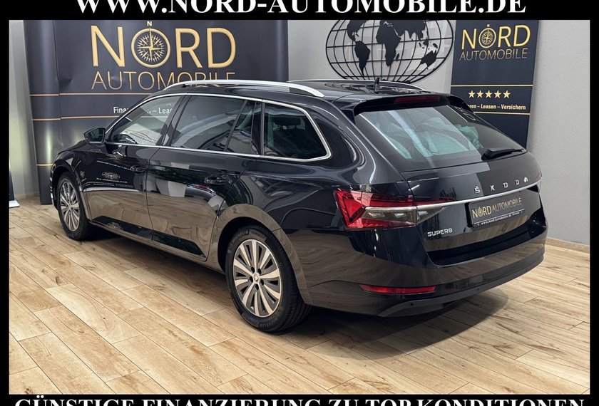 Skoda Superb Superb Combi 2.0 TDI Style DSG Navi/LED/Virt.Coc