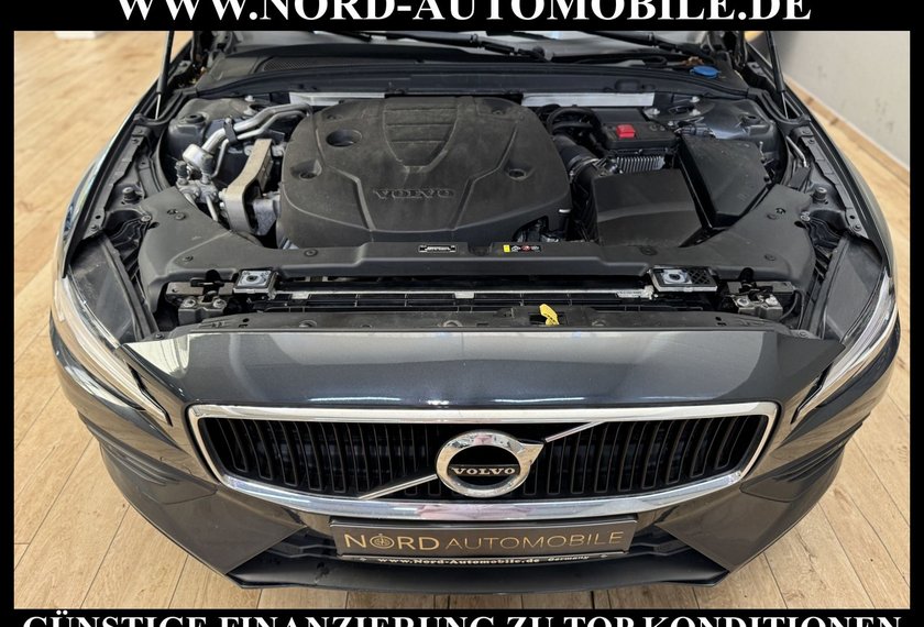 Volvo V60 V60 Kombi D3 Momentum Pro *AHK*LED*H&K*KAM*BLIS*