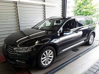 Volkswagen Passat Variant Passat Variant Business 2.0 TDI DSG Kamera/Navi/