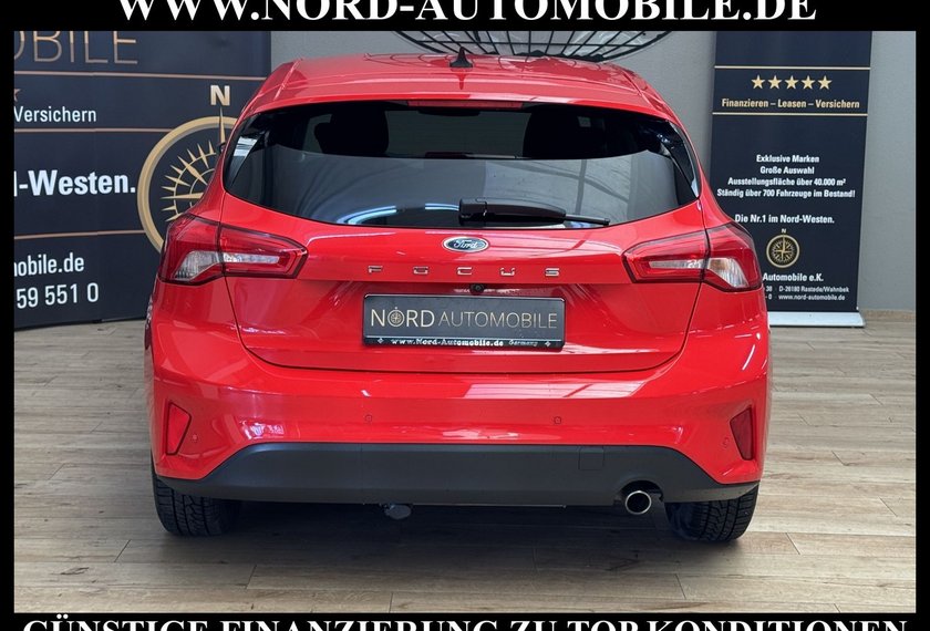 Ford Focus Focus Lim. 1.5 EcoBlue *LED*AHK*ACC*StHz*Kamera*