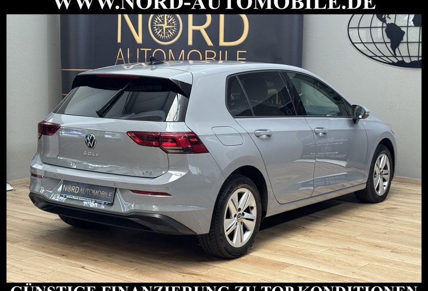 Volkswagen Golf Golf Life 1.0 eTSI DSG Kamera/ACC/Navi/LED