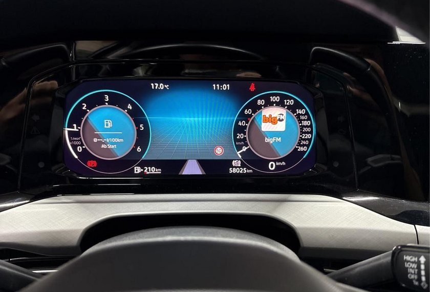 Volkswagen Golf Golf Variant 2.0 TDI Life Navi/LED/PDC/Spurhalte