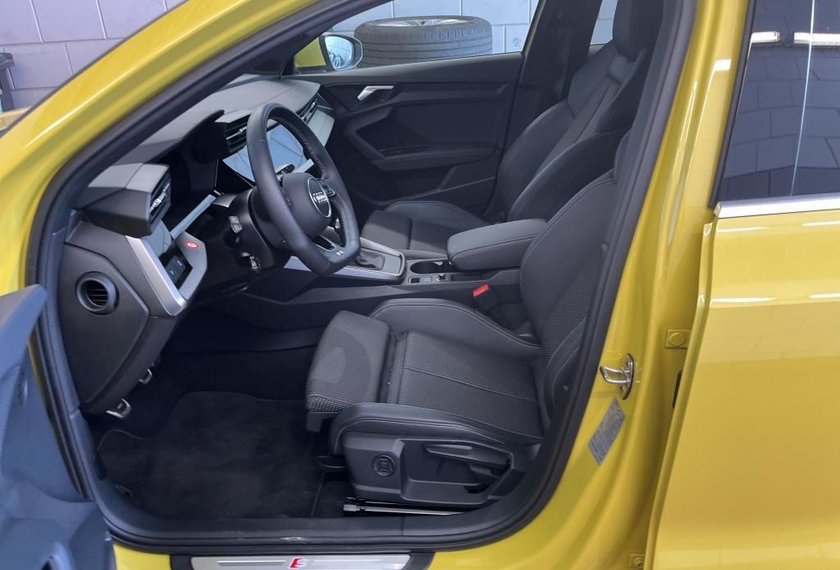 Audi A3 A3 Sportback S-Line 30 TDI AHK/18/Virt.Cockpit