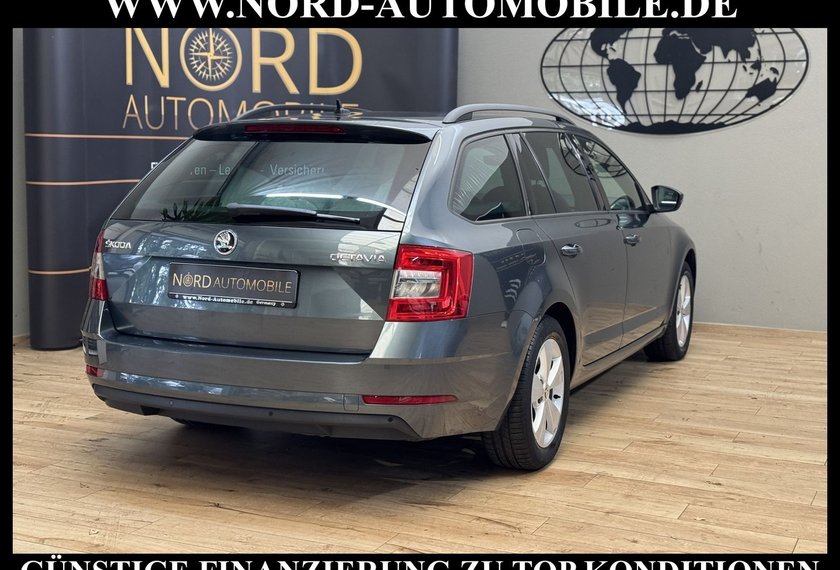 Skoda Octavia Octavia Combi Style 2.0 TDI DSG Pano/Navi/Lane