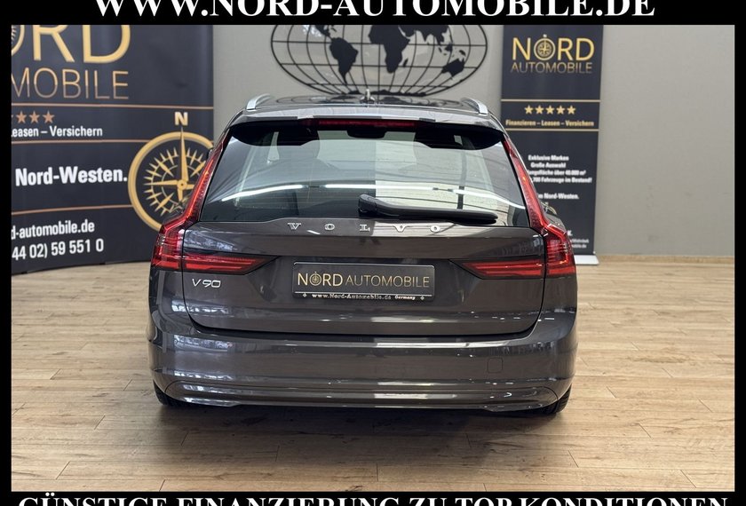 Volvo V90 V90 Kombi D4 Diesel Momentum Pro*AHK*LEDER*UPE60