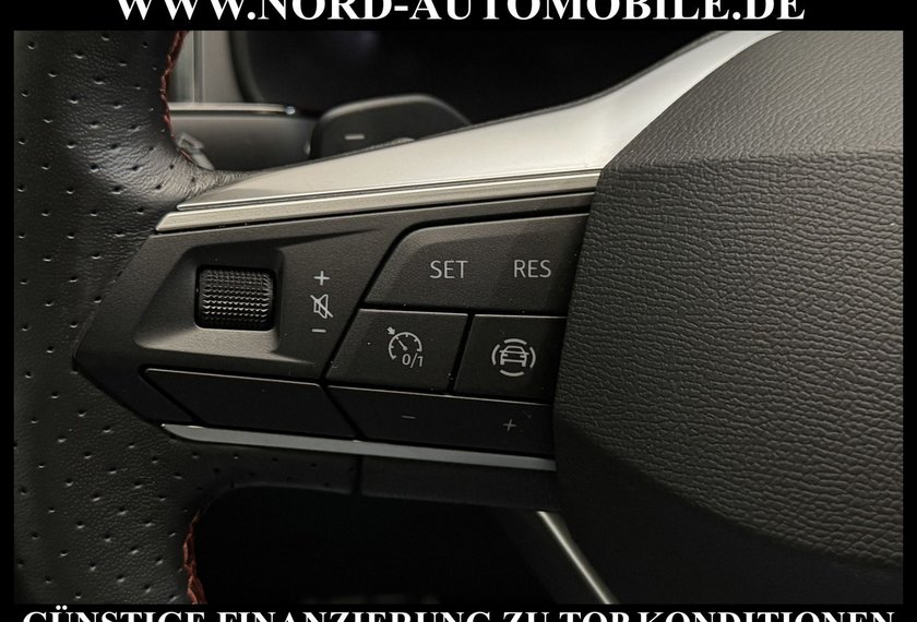 Seat Leon Leon SP Xcellence 1.4 TSI e-HYBRID DSG AHK/Navi/