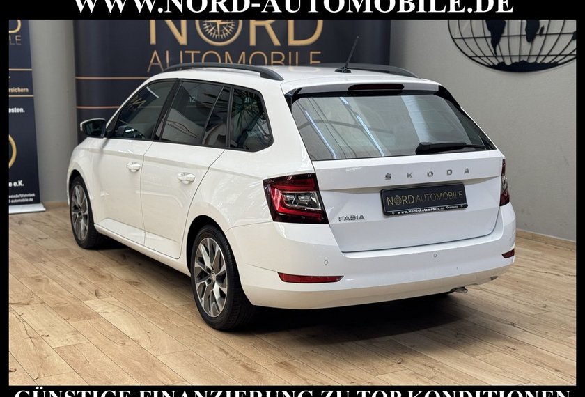 Skoda Fabia Fabia Combi Ambition 1.0 TSI Navi/LED/PDC/16