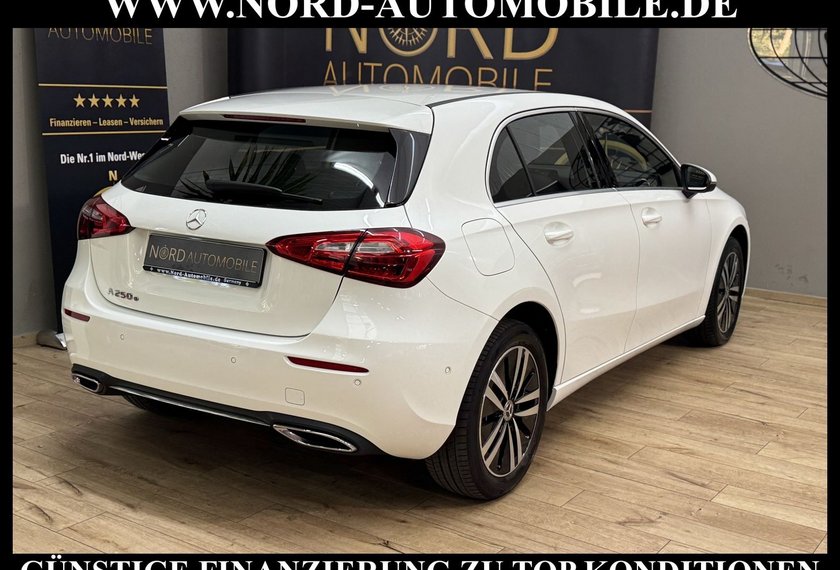 Mercedes-Benz A 250 A 250e Progressive Automatik Navi/Kamera/Teilled
