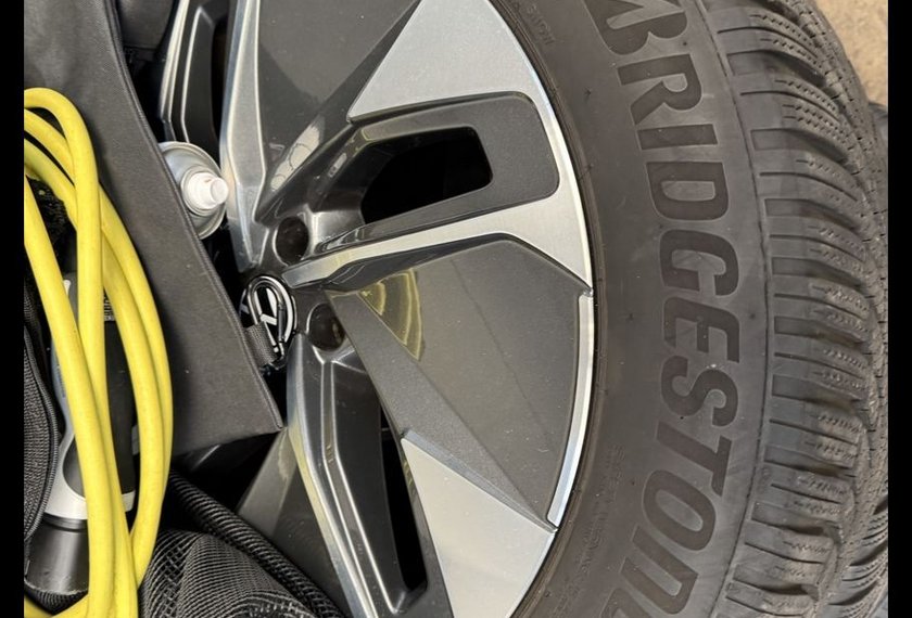 Volkswagen ID.5 ID.5 Pro Performance Pano/AHK/Head-Up/Matrix/19