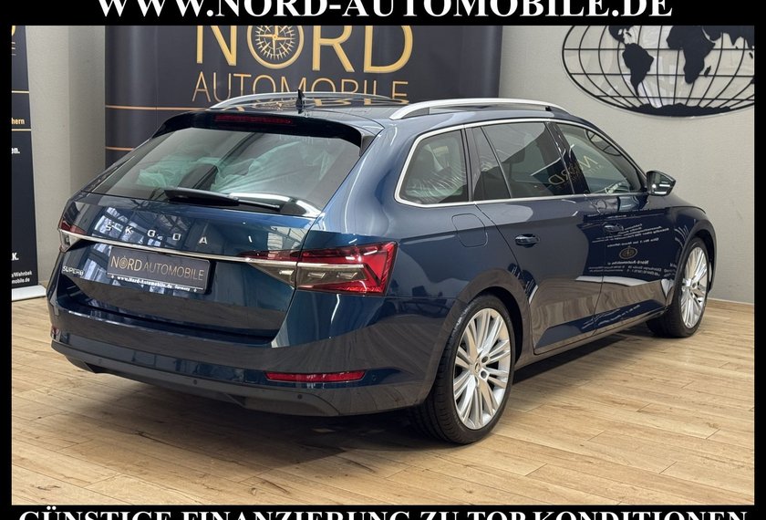 Skoda Superb Superb Combi 2.0 TDI DSG Premium *AHK*Pano*StHz*