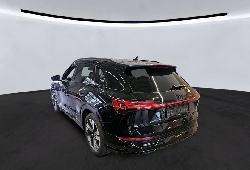 Audi e-tron e-tron Advanced QU.S-Line Int.Kamera/20/Navi/LED