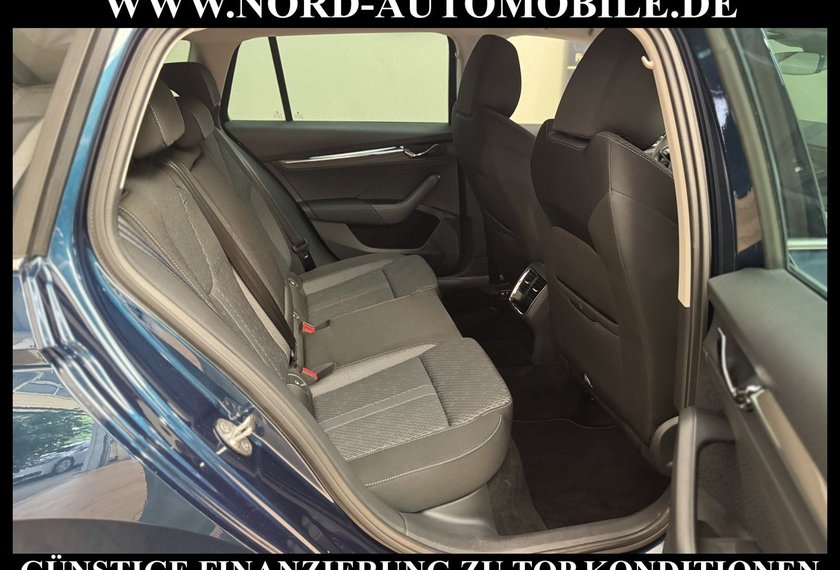 Skoda Octavia Octavia Combi Style 2.0 TDI DSG Kamera/AHK/ACC/