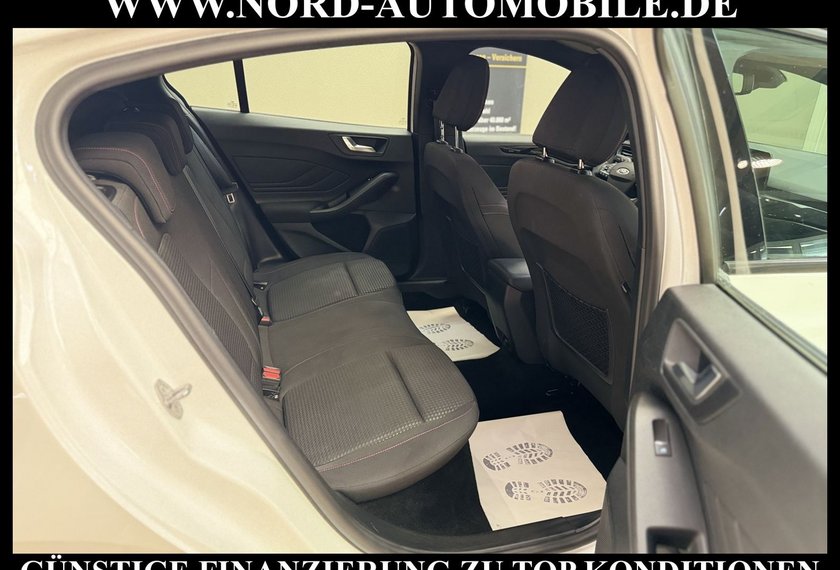 Ford Focus Focus Limousine ST-Line 2.0 EB Diesel *ACC*NAVI*