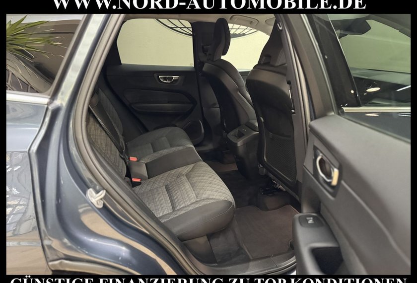 Volvo XC60 XC60 B4 D Core *LED*AHK*ACC*Google*4xSHZ*Kamera*