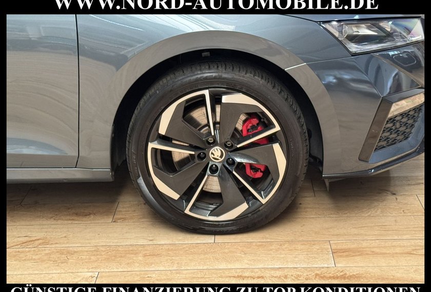 Skoda Octavia Octavia RS iV Combi 1.4 TSI DSG Head-Up/18/Navi/