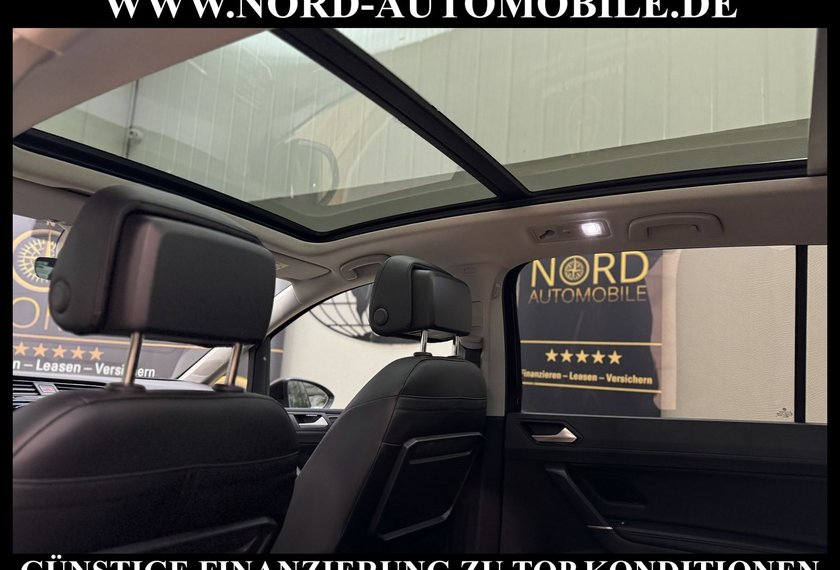 Volkswagen Touran Touran Comfortline 1.6 TDI DSG Pano*AHK*Kamera*