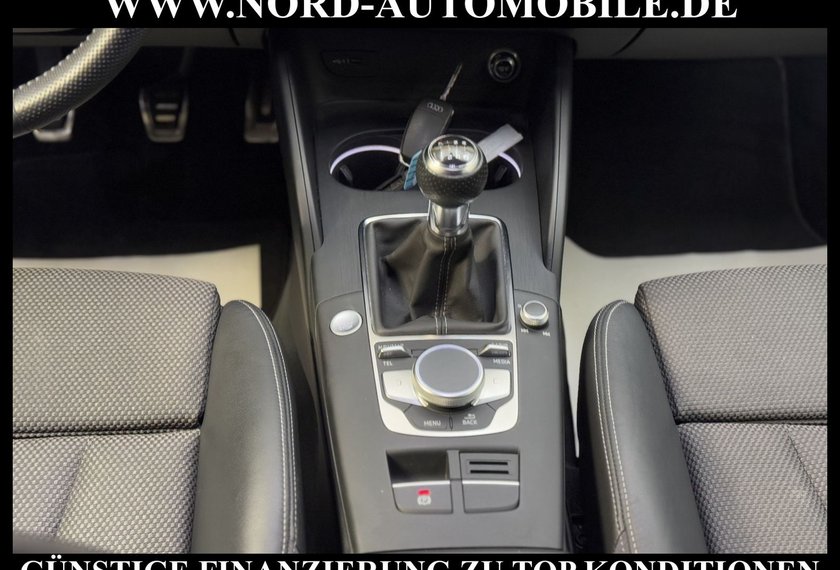 Audi A3 A3 30 Sportback S-Line 1.0 TFSI AHK*18&apos;&apos;*LED*Nav